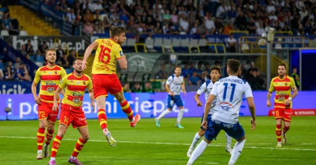 Ekstraklasa piłkarska - porażka "Jagi", wygrana Śląska, ciaśniej w czołówce