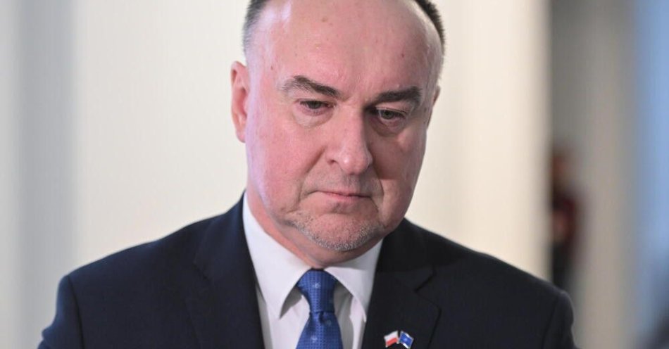 zdjęcie: Michał Kobosko chce szefować Polsce 2050; nie wyklucza szerokiej koalicji w kolejnych wyborach / Warszawa, 12.03.2024. Wiceprzewodniczący Polski 2050 Michał Kobosko podczas wypowiedzi dla mediów w Sejmie w Warszawie. (rp/awol) PAP/Radek Pietruszka