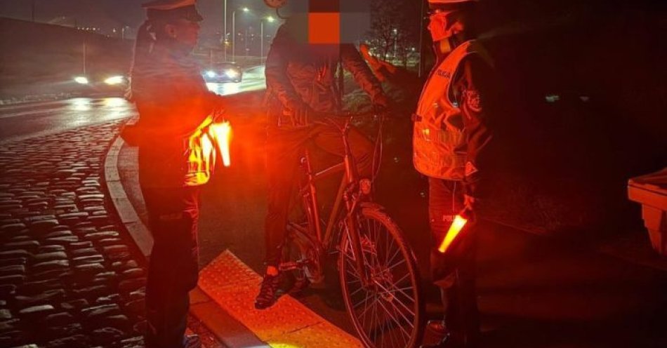 zdjęcie: Trzeźwy Poranek w Gostyniu trzy osoby zatrzymane za jazdę po alkoholu / fot. KPP Gostyń