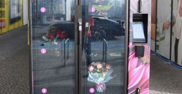 Włamał się do kwiatomatu i... ukradł bukiet dla partnerki