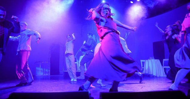 Premiera spektaklu "Wirujący seks. Polskie love story" w Teatrze Rampa - w sobotę