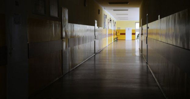 MEN wysyła szkołom standardy opieki nad osobami w kryzysie samobójczym