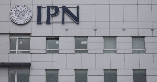 IPN o aukcji w Niemczech: pamięć o ofiarach nie może być przedmiotem handlu