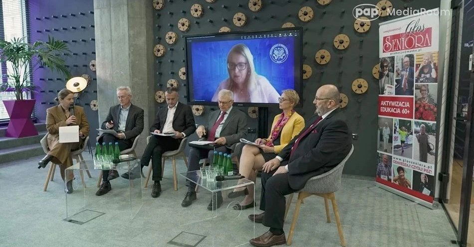 zdjęcie: Organizacje pozarządowe: apteka powinna być pełnoprawnym ogniwem systemu ochrony zdrowia / fot. Fot. PAP MediaRoom - kadr z filmu