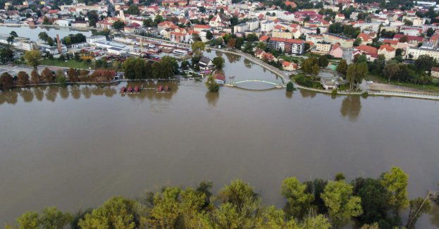 Fala kulminacyjna na Odrze przechodzi przez Nową Sól