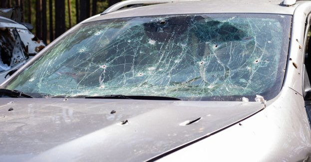 75-latek strzelił do znajomej; ranna kobieta trafiła do szpitala