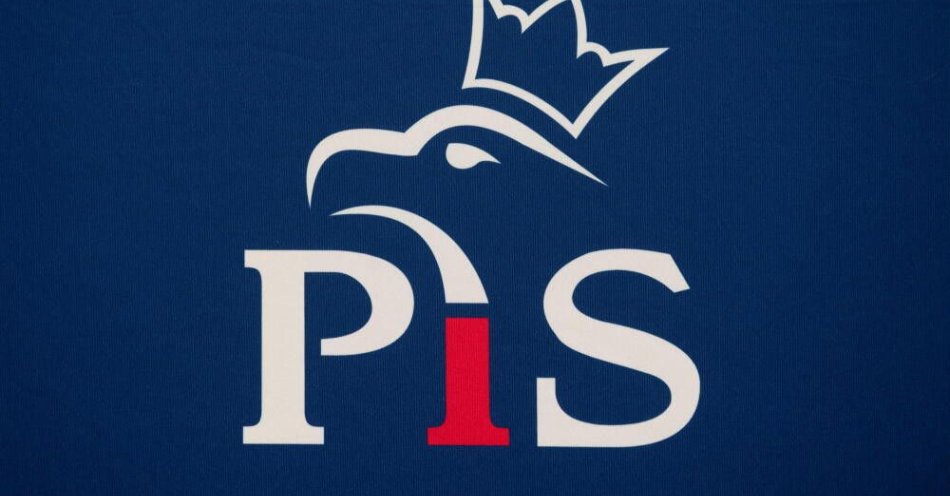 zdjęcie: PiS złoży projekt ustawy zaostrzający kary za gwałt w przypadku wykorzystania relacji zależności przez sprawcę / Lublin, 24.02.2024. Politycy PiS na spotkaniu Wolnych Polaków w Lublinie, 24 bm. (wj/awol) PAP/Wojtek Jargiło