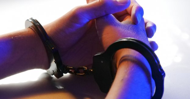 Tymczasowy areszt dla 71-letniego Zbysława C., który śmiertelnie ugodził nożem 5-latka (krótka)