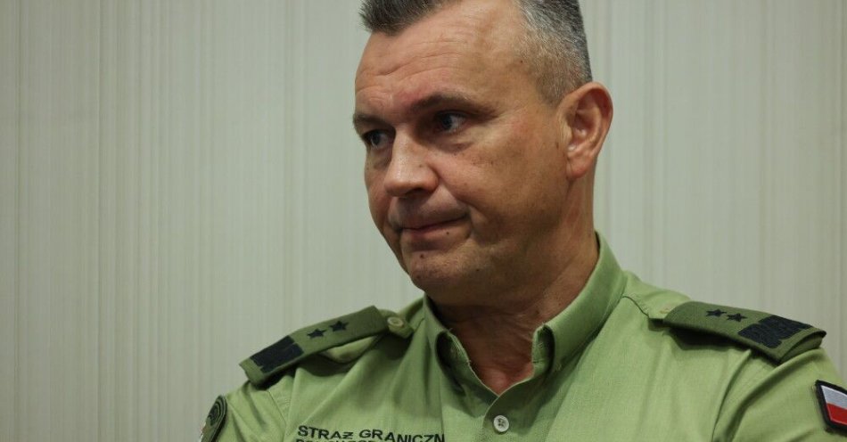 zdjęcie: Komendant Główny Straży Granicznej zarządził wewnętrzną kontrolę po napaści na funkcjonariuszy w Gruzji / Warszawa, 25.08.2025. Komendant Główny Straży Granicznej gen. dyw. SG Robert Bagan podczas odprawy z szefami służb i wojewodami nt. sytuacji na granicach, 25 bm. w siedzibie MSWiA w Warszawie. (ad) PAP/Albert Zawada
