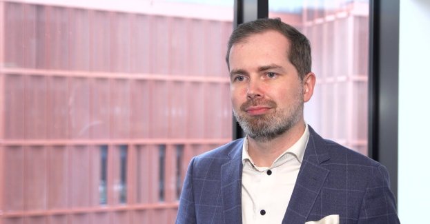 Dwie trzecie wypadków na kolei jest z udziałem pieszych i kierowców. UTK planuje monitoring problematycznych przejazdów
