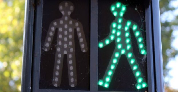 Wraz z kładką pieszo-rowerową powstanie nowe przejście dla pieszych i przejazd rowerowy przez Wisłostradę