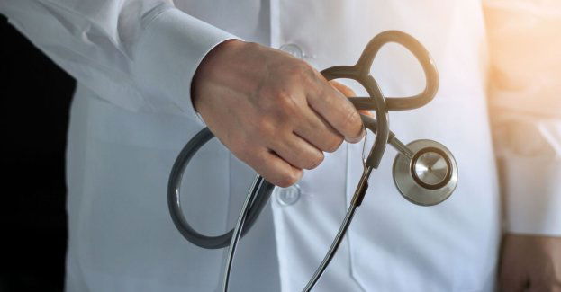 Były minister zdrowia Adam Niedzielski pobity w centrum Siedlec