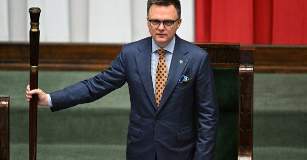 Nie jest prawdą, że marszałek Sejmu rozpoczął w czwartek urlop