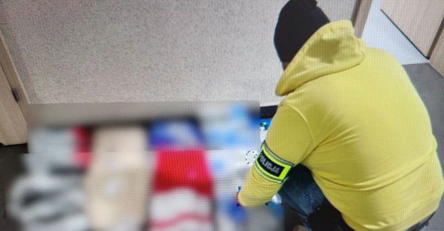 Wpadła na giełdzie z nielegalnym towarem