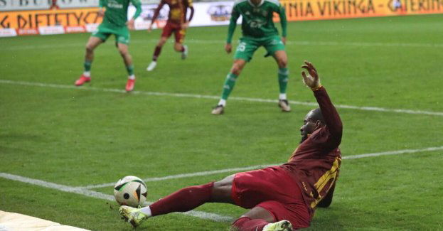 Ekstraklasa piłkarska - popis Jagiellonii, remis osłabionej Legii