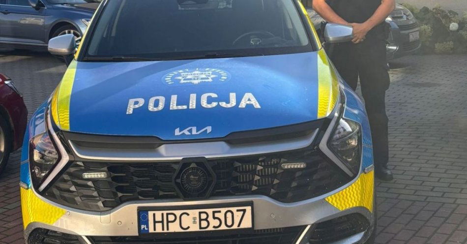 zdjęcie: Dzielnicowy uratował mieszkańców podczas pożaru w Nowym Dąbiu / fot. KPP w Żninie