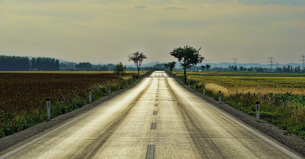 Przywrócono normalny ruch na dk 20 po śmiertelnym wypadku w Borczu