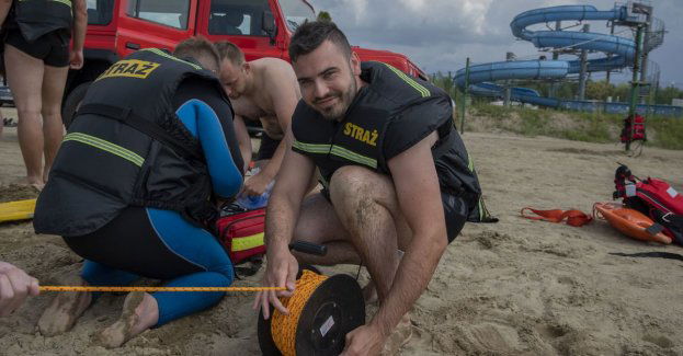 Policjant z Brzeska doskonalił swoje umiejętności z ratownictwa wodnego
