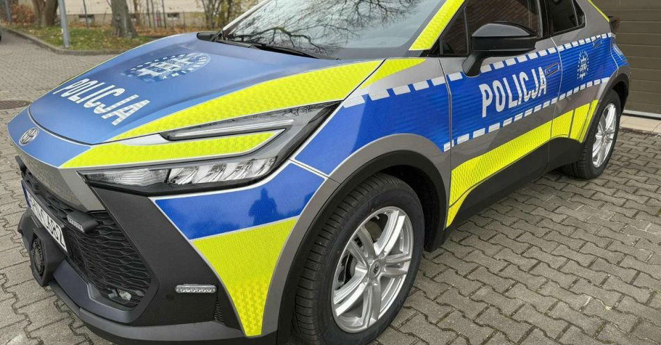 zdjęcie: Nowy ekologiczny radiowóz plug in w służbie Sopotu / fot. KMP w Sopocie