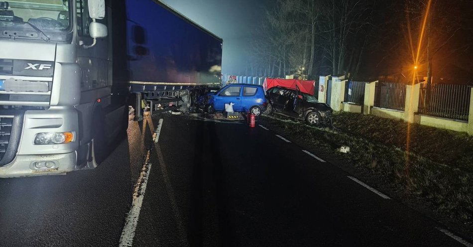 zdjęcie: Tragiczny wypadek na DK50 w Skrzynkach jedno życie stracone / fot. KPP w Płońsku
