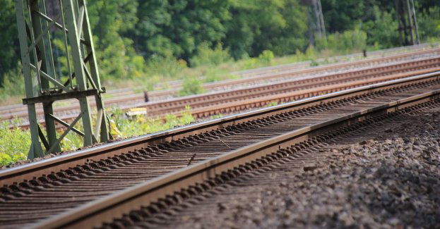 Zawarto umowę ws. gruntu pod budowę łuku torowego przy Okrąglaku