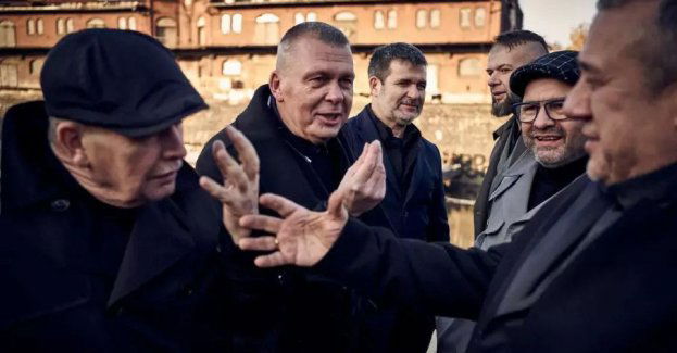 KONCERT Zespołu Raz, Dwa, Trzy... dzieści pięć okrążeń wokół słońca
