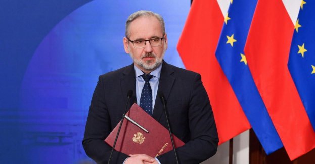 Po trzech latach na stanowisku szefa MZ Adam Niedzielski odchodzi, ma go zastąpić Katarzyna Sójka