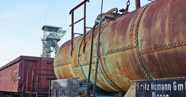 Przywrócono ruch kolejowy po wykolejeniu cystern w Grabownie Wlk.