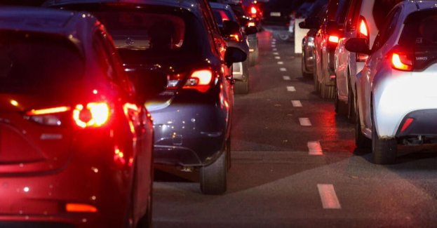 Białystok: pięć osób oskarżonych w sprawie wyłudzania odszkodowań za fikcyjne stłuczki