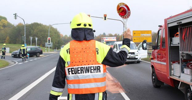 Utrudnienia na Obwodnicy Trójmiasta po zderzeniu dwóch samochodów w Karwinach