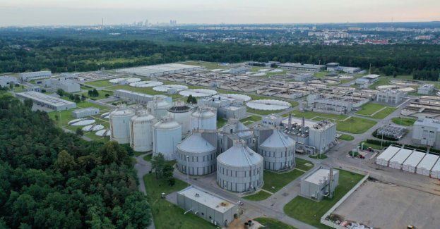 Mieszkańcy Białołęki narzekają na fetor rozchodzący się z oczyszczalni ścieków Czajka