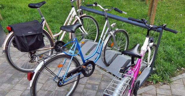 Okazja czyni złodzieja... przyjechał po zakupy, a ukradł torebkę i telefon