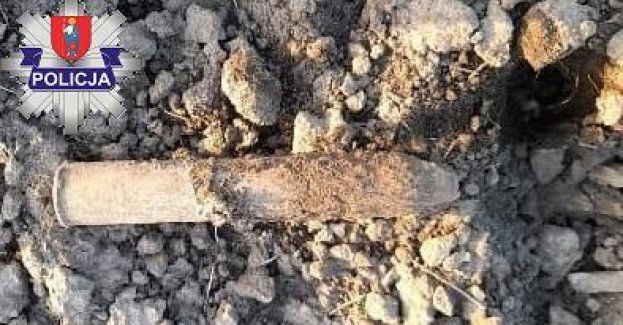 Niebezpieczne znaleziska na posesji w Nieliszu i na polu w gm. Miączyn