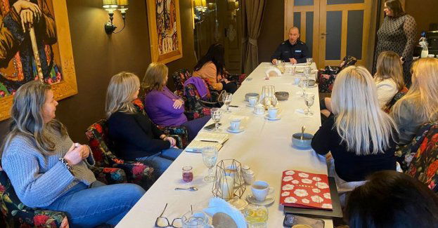 Zabezpieczenie domów i mieszkań tematem spotkania z policjantem