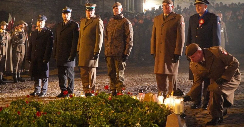 zdjęcie: Tarnów świętuje 107. rocznicę odzyskania niepodległości / fot. KMP w Tarnowie