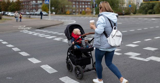 Kobieta z 3 prom. w organizmie prowadziła ulicą wózek dziecięcy z dwulatkiem