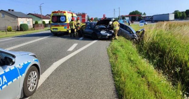 Nie zachował ostrożności podczas włączania się do ruchu