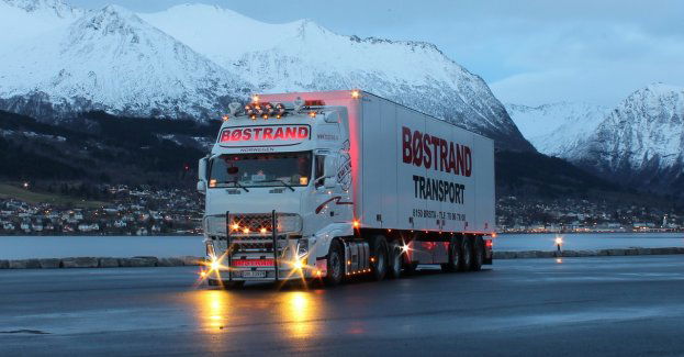 Ponad 10 dni oczekiwania tirów na wyjazd z kraju przez przejście w Dorohusku