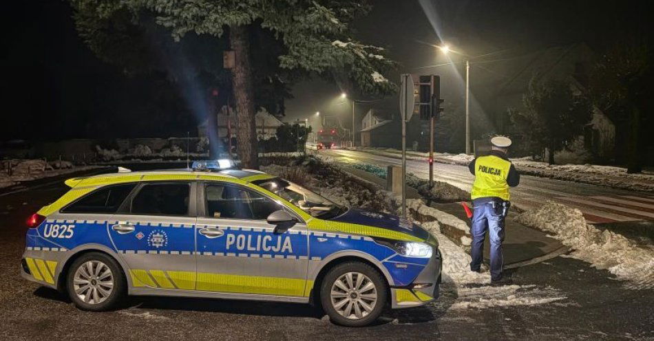 zdjęcie: Słupca: kontrole prędkości w trudnych warunkach zimowych / fot. KPP Słupca Podsumowanie ogólnopolskich działań „Prędkość” – policjanci apelują