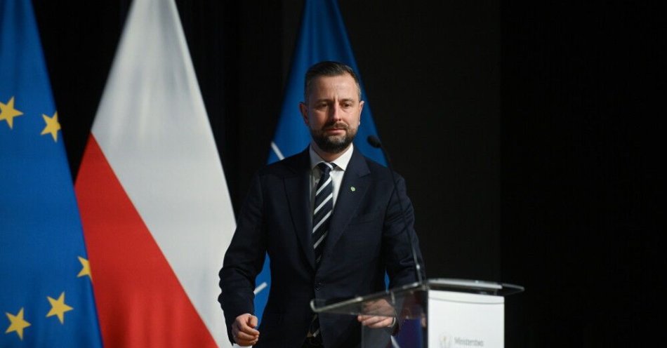 zdjęcie: Szef MON o wniosku do Google ws. zdjęć obiektów wojskowych: reagujemy najszybciej, jak się da / Zegrze, 11.12.2025. Wicepremier, szef MON Władysław Kosiniak-Kamysz podczas konferencji