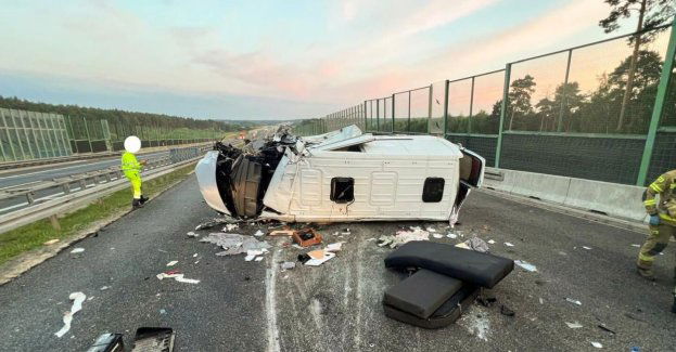 Po wypadku busa na A2 w szpitalach dziewięć osób