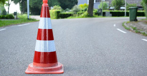 Zmiany w org. ruchu na związane z org. festiwalu filmowego Nowe Horyzonty, wyznaczeniem przejścia dla pieszych oraz renowacją oznakowania poziomego