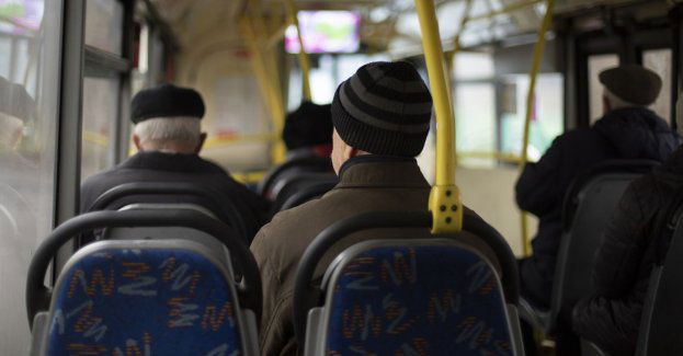 Ośmiu poszkodowanych w wypadku autobusu komunikacji miejskiej
