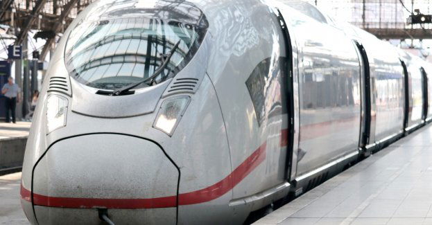 Utrudnienia w kursowaniu pociągów na trasie Płochocin-Warszawa