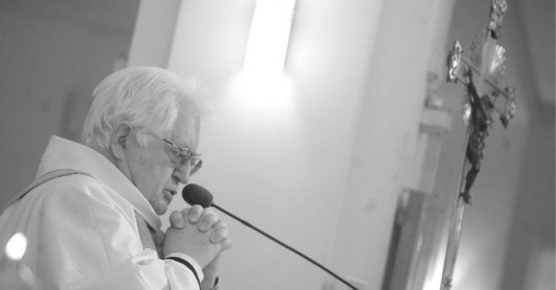 Zmarł ks. Wiesław Niewęgłowski, wieloletni duszpasterz środowisk twórczych