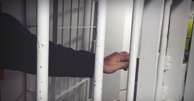 Znieważyła funkcjonariuszy oraz im groziła