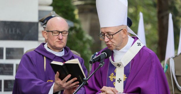 Warszawa: pogrzeb szczątków ofiary zbrodni katyńskiej