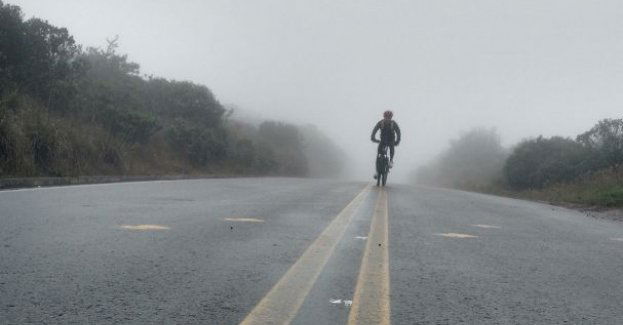 Jechał rowerem po drodze ekspresowej, bo tak kazała mu nawigacja