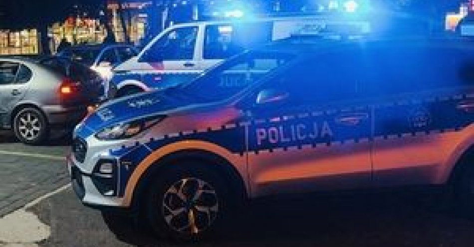 zdjęcie: Nocna przejażdżka zakończona zatrzymaniem i zarzutami dla 21- latka. Był poszukiwany i miał przy sobie narkotyki / fot. KPP w Stargardzie