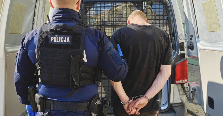 zdjęcie: Przyjechali zwiedzać Polskę i okradali market w Łasku / fot. KPP w Łasku